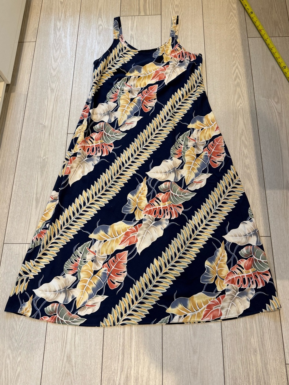 Vtg Hilo Hatties Hawaiian tropical maxi dress navy blue pink yellow leaves large